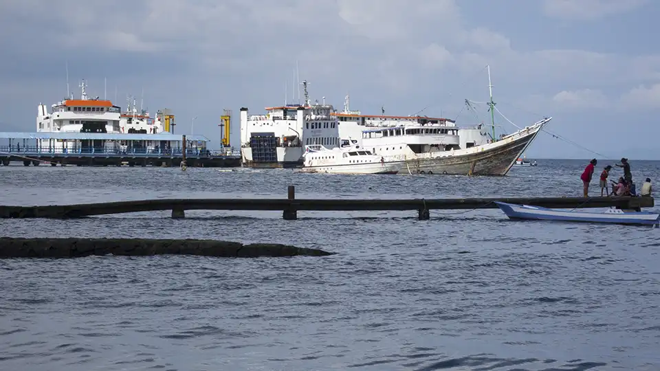 Ferries at Ahmad Yani Port